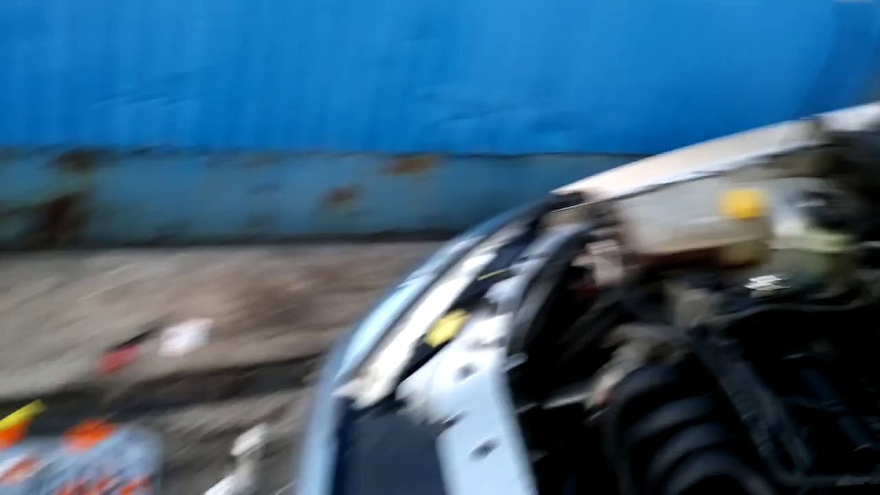 ford focus 2001 1.6 16v zetec se merge intrerupt