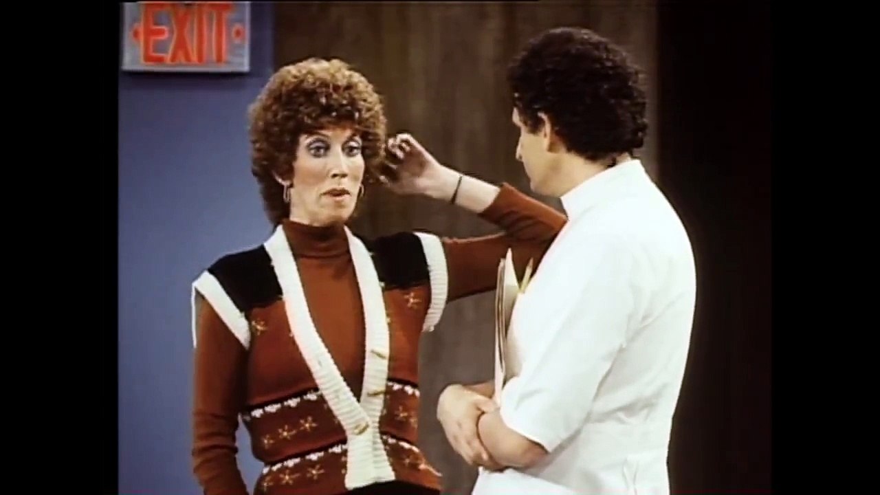 The Bob Newhart Show (1/5) Bob Walks Into Elevator Shaft (1972)