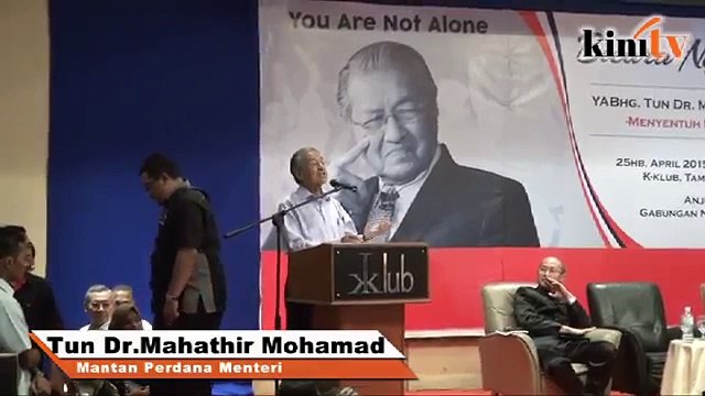 Ikut tradisi Umno, Muhyiddin patut ganti Najib, kata Dr M