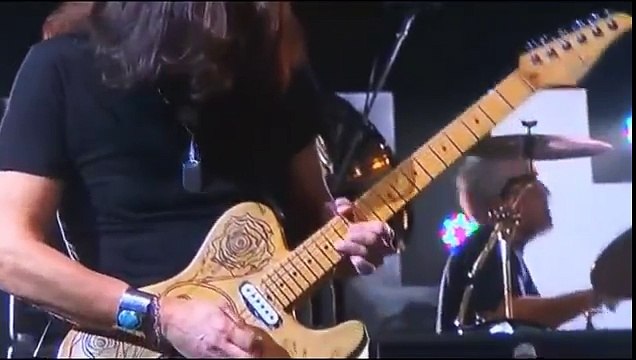 *High Quality Sound* Comfortably Numb feat. Roger Waters and Eddie Vedder