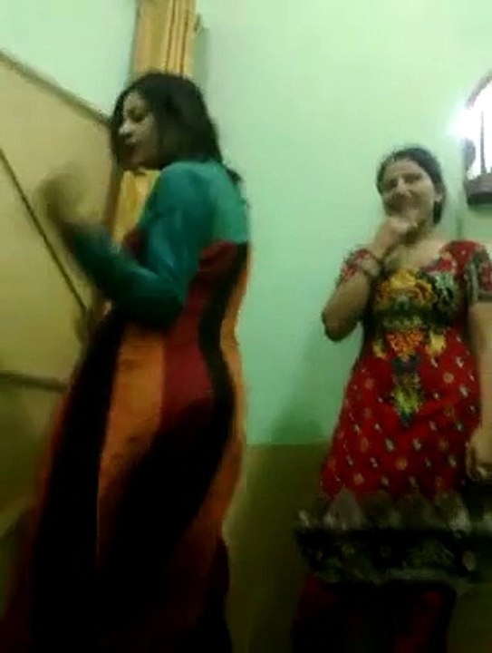 Billo tumka laga Home Dance Girl Bohot mazay ke video hay zaror dekay, urdu songs, punjabi songs, indian songs, hindi so