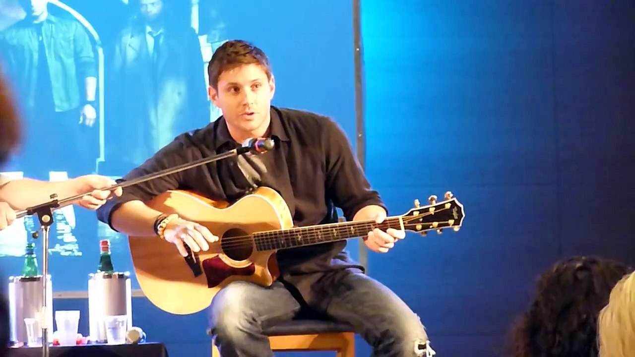 Jensen Ackles Singing "The Weight" at Jus in Bello