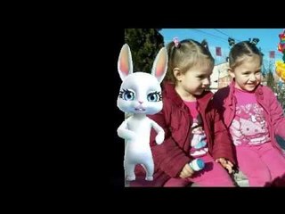 HAHAHAH  AGONA E ALINDA