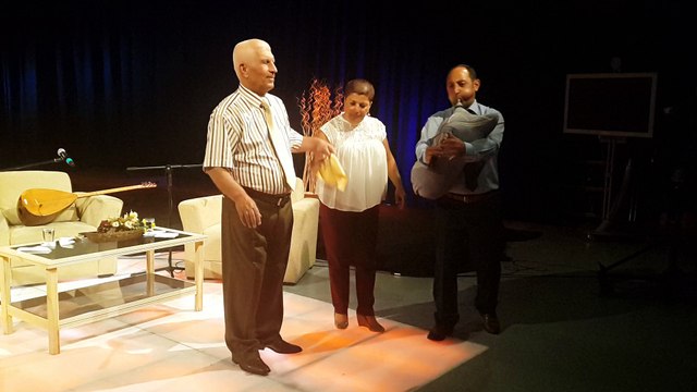 Üstat Cahit UZUN-Türkiye'nin Tezenesi Safiye UZUN(Baba-Kız) Özbay DEMİRCİLER-Gelin çıkartma havası ve Rize Horon'u