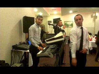 Vesad Mjeku-Bjeri gajdes Gajdegji.