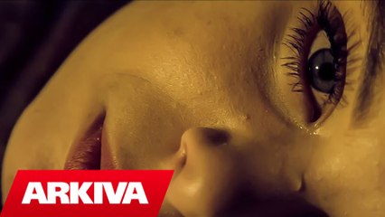 Irkenc Hyka ft. Petro - Paranormal Love (Official Video HD)