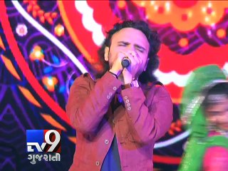 Parthiv Gohil performs at Chaalo Gujarat 2015 in New Jersey, USA - Tv9