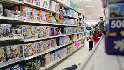 TRIPPING OVER & FAINTING PRANK