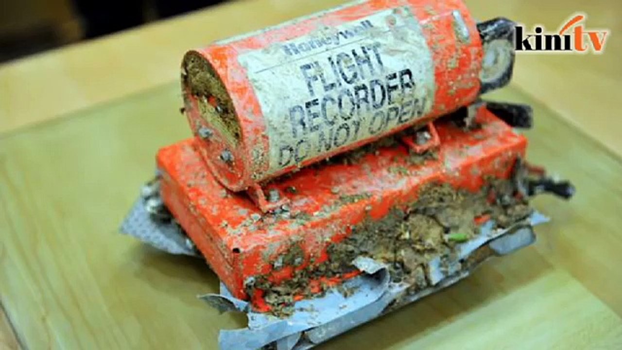 ‘Aidana bantu kemudi helikopter terhempas’