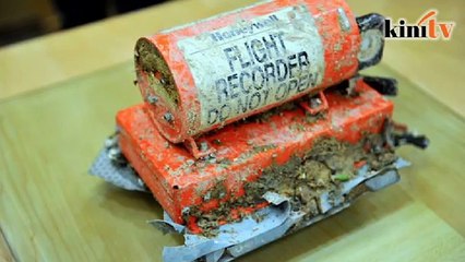 ‘Aidana bantu kemudi helikopter terhempas’