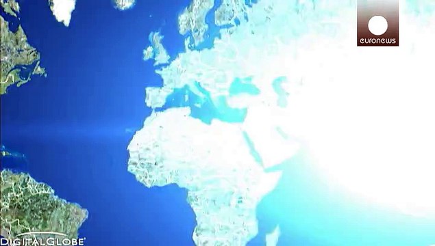 В Средиземном море перевернулось судно с нелегалами