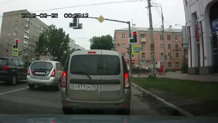 Road Rage Turns Into Instant Karma