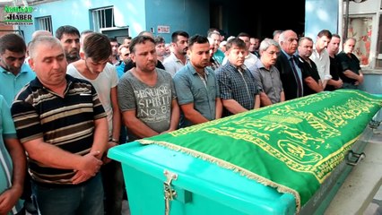 İzmir'de Viyadük Altında Kalan İşçi İbrahim Yurt Son Yolculuğuna Uğurlandı