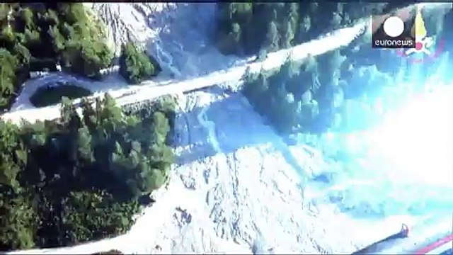 Оползень убил трех человек в Италии