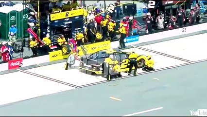 Así fue como un piloto de Nascar atropelló a sus mecánicos