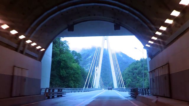 Адлер - горнолыжный курорт Роза Хутор (Красная Поляна). Дорога.