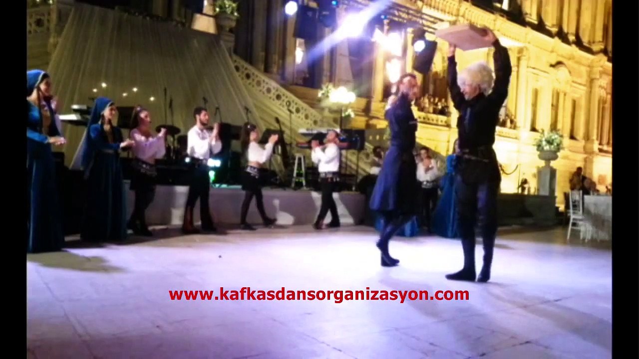 Profesyonel Çerkesya  Dans Ekibi