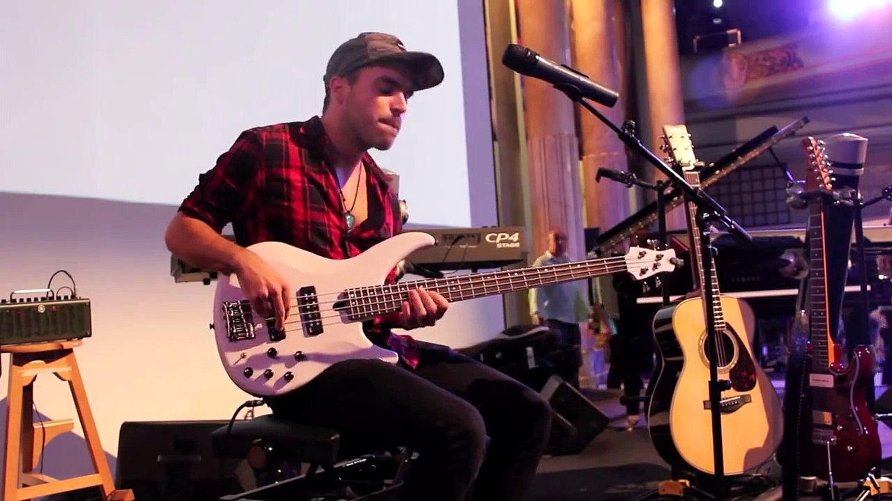 Daft Punk - Get Lucky [Bass Loop Solo by Miki Santamaria] Live @ Yamsession 2014