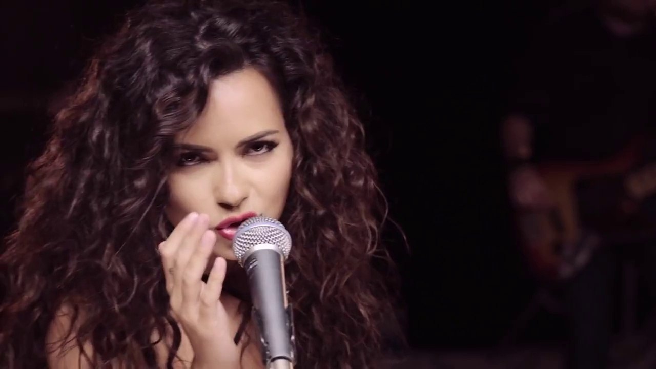 Nicoleta Nuca, Inna & Antonia  -  Nu Sunt    2015