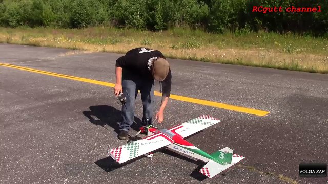 Régis essaye de faire démarrer son avion - fail rc model