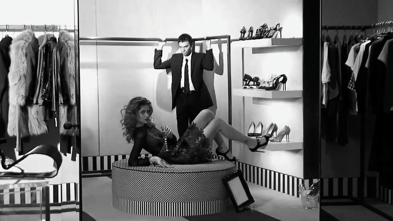 Le Printemps, c'est Paris - Ana Beatriz Barros (Full version)