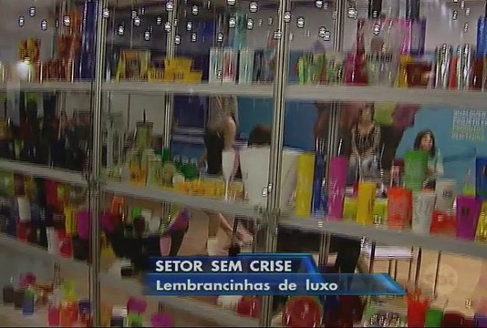 Empresas conquistam consumidores com ´brindes de luxo´