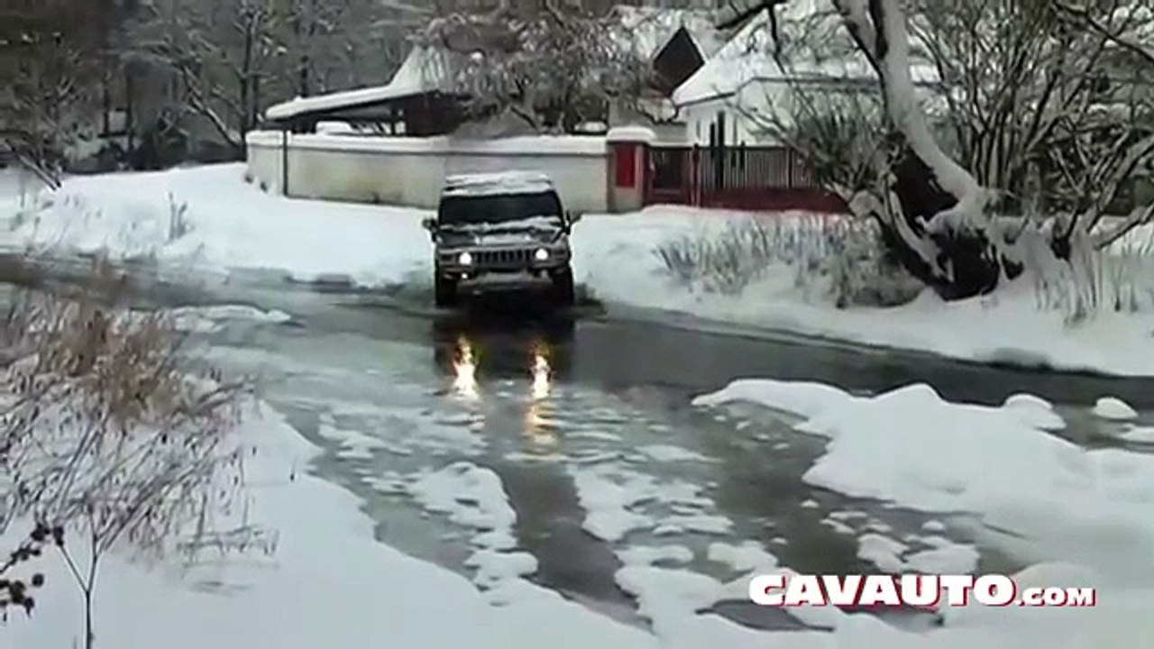 Hummer H2 Snow Test