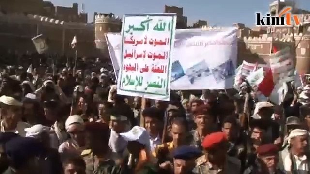 Ribuan bantah serangan udara Saudi di Yemen