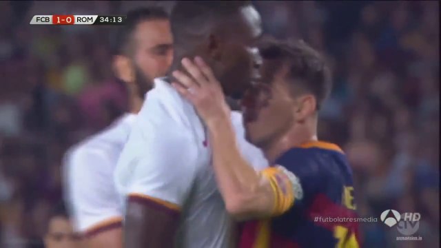 Lionel Messi Headbutts Mapou Yanga-Mbiwa Barcelona vs Roma 2015 - latest football news videos HD