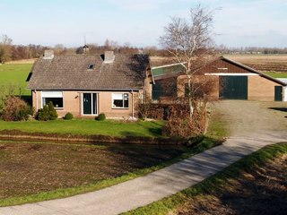 Honderden boerderijen binnenkort te koop op boeren-spul.nl !