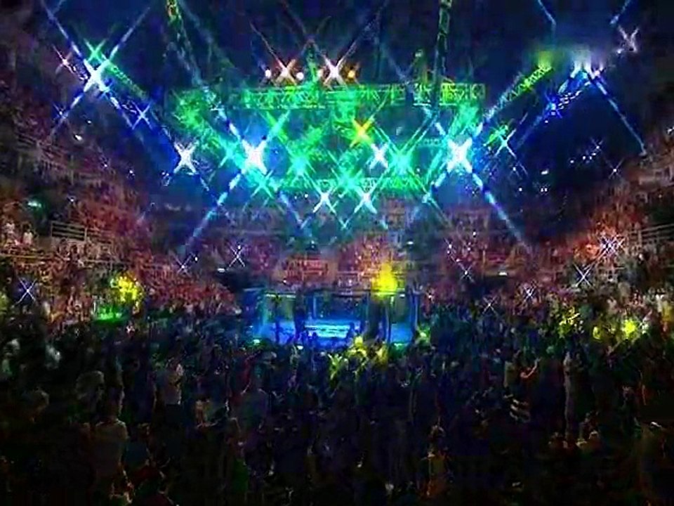 Rousey VS Correia