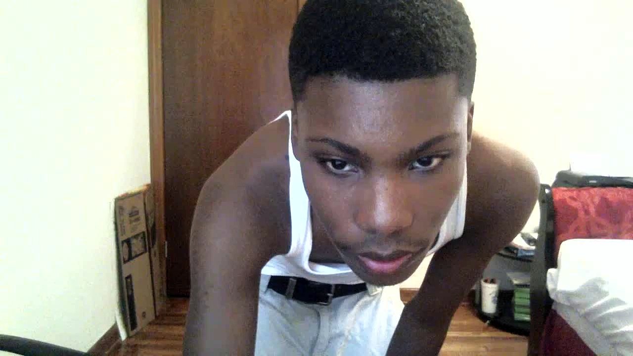 Chris Brown Ya the Best "Freestyle Dancing"