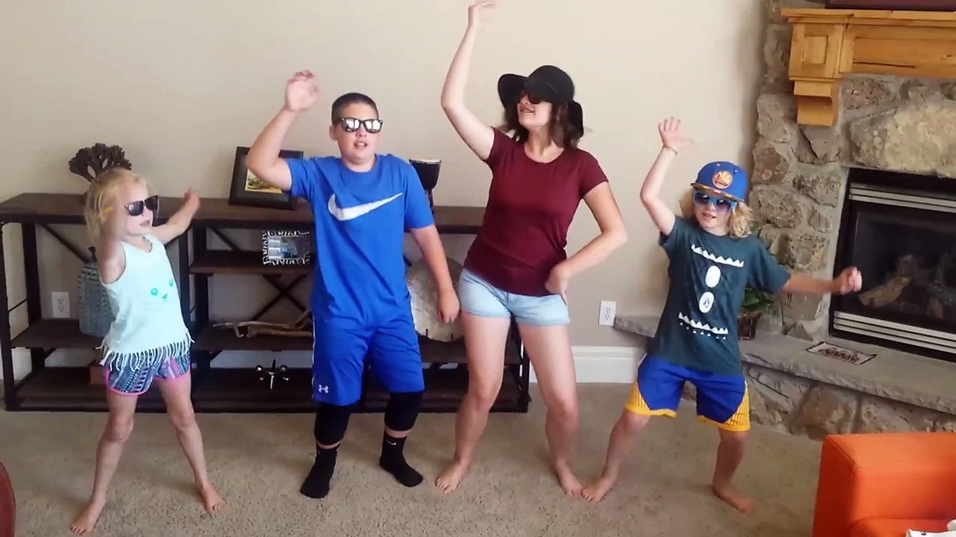 Funny Kids Dance