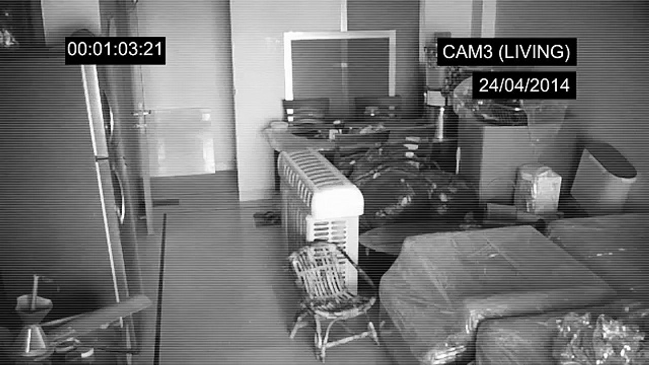 Ghost caught on tape in the basement - Ghost caught on CCTV camera