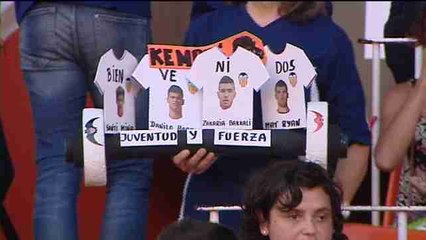 Puesta de largo de los cuatro últimos fichajes del Valencia ante unos 7.000 aficioanados