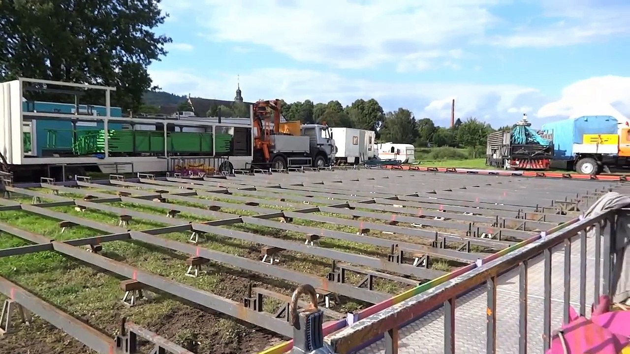 Schützenfest in Höxter 2014 ► Kirmes Aufbau