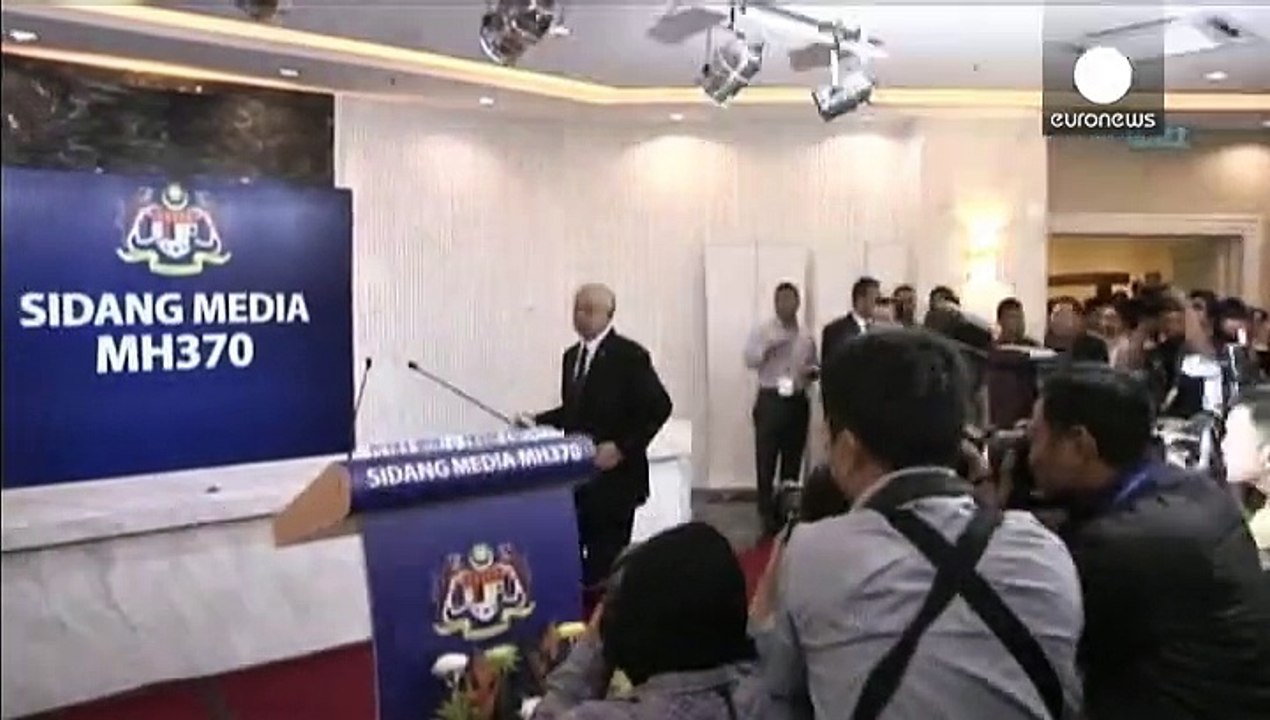Suche nach MH370: Neue Flugzeug-Wrackteile auf La Réunion entdeckt