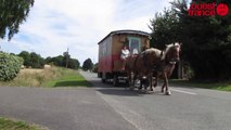 Ils ont tout plaqué pour un tour de France en roulotte