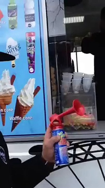 ہنسنامنع ہے جی