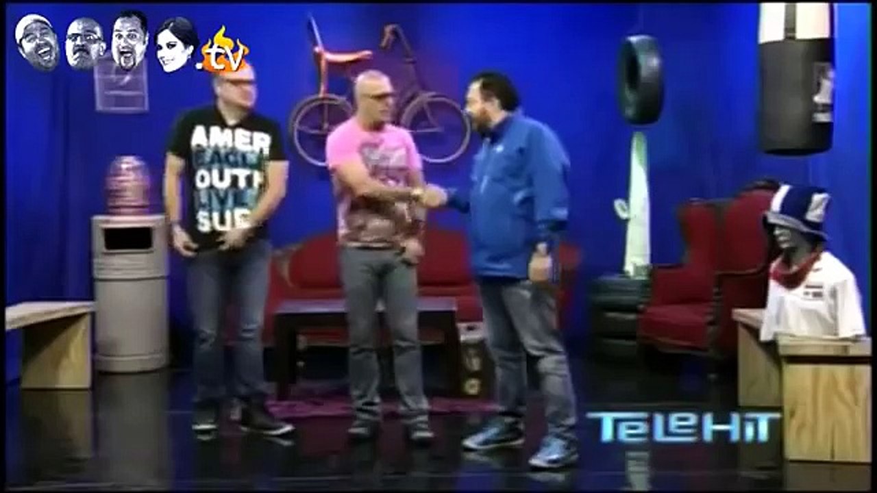 Guerra de chistes - Edson Zuñiga El Norteño - 23 de Octubre 2013