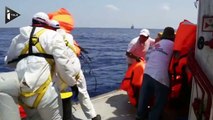 Un navire de migrants chavire au large de la Libye, 200 disparus