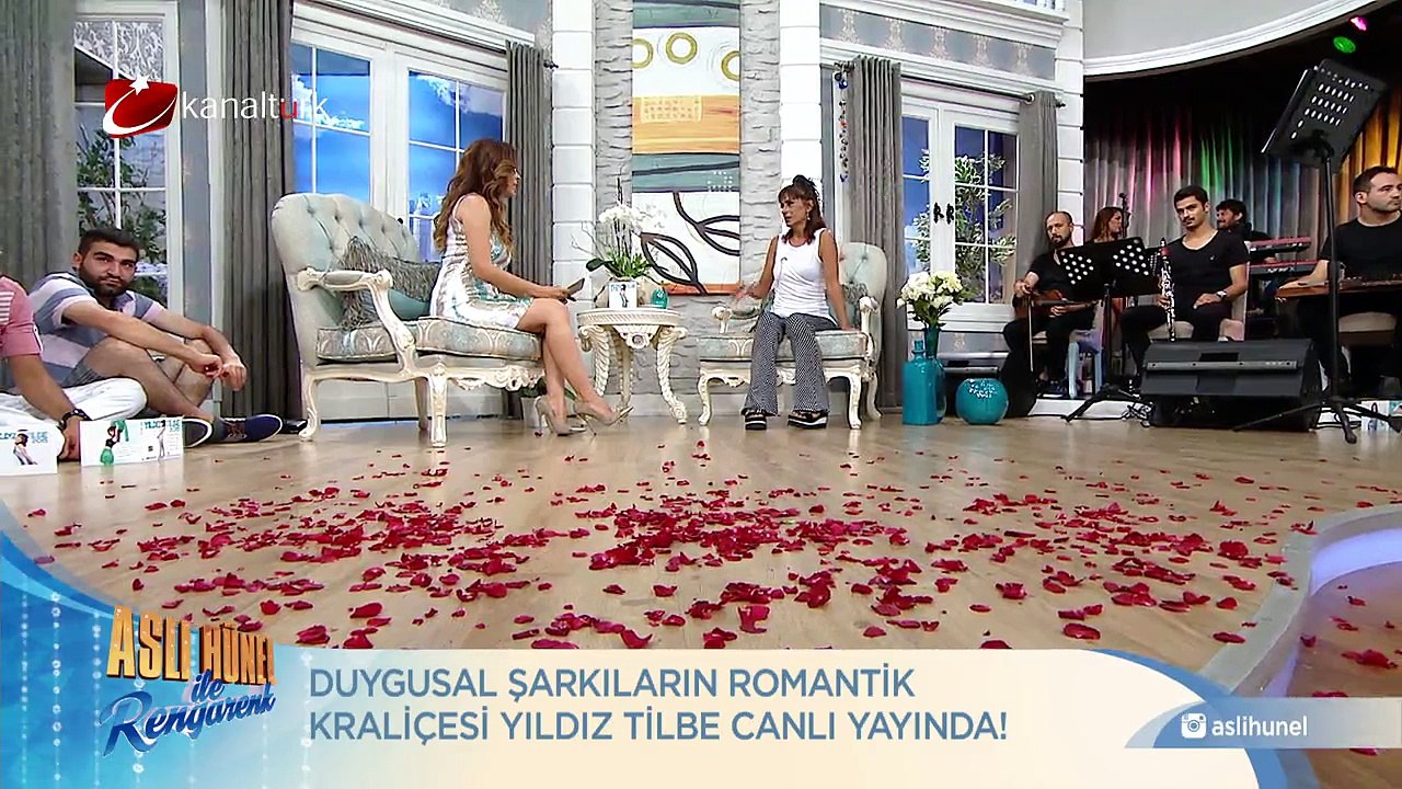Yıldız Tilbe'den aşk dersi!