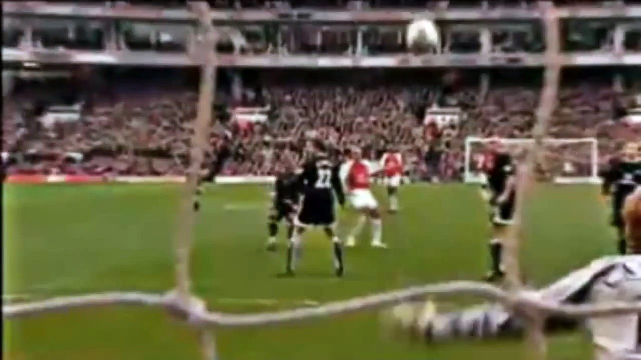 Cristiano Ronaldo vs Ronaldinho vs Henry - Till I Collapse