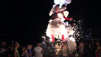 Le spectacle « A vélo vers le ciel » enchante Savines-le-Lac