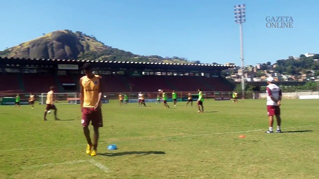 Confira o treino da Desportiva-ES em preparação para o clássico contra o Vitória-ES