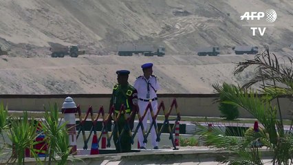 Egypte: Hollande à la cérémonie d'élargissement du canal de Suez