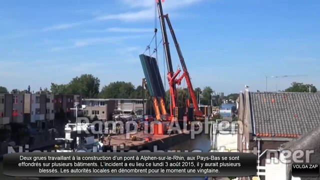 Effondrement de deux grues aux Pays-Bas