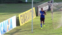 Em primeiro dia no Vasco, Nenê faz trabalho físico