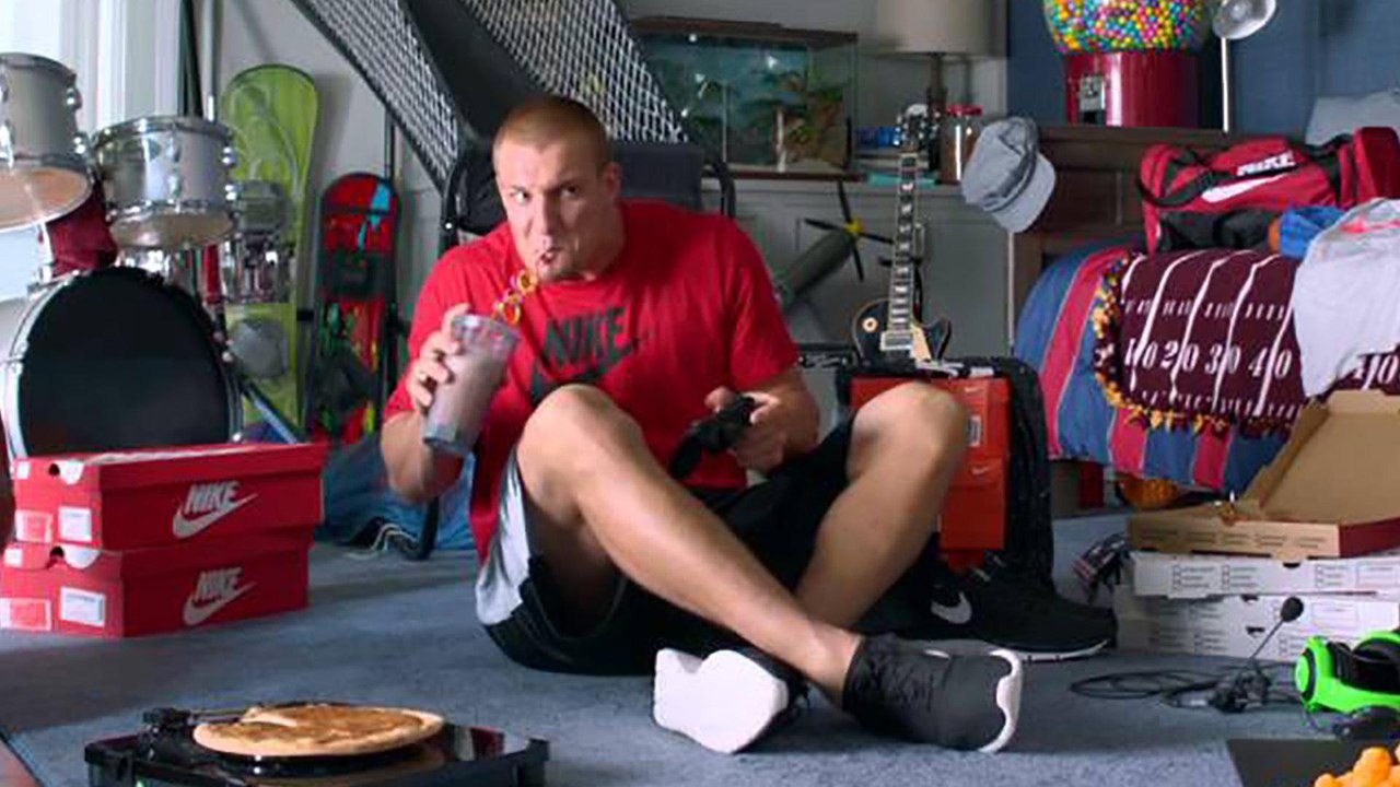 Rob Gronkowski Acts Like a Kid in Hilarious Foot Locker Commercial