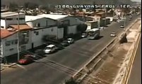 Cámaras de seguridad graban bloqueos de Guadalajara